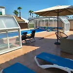 With Super Swimming Pool Гран-Алакант