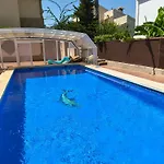 With Super Swimming Pool Вилла *