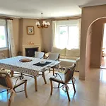 With Super Swimming Pool Вилла Гран-Алакант