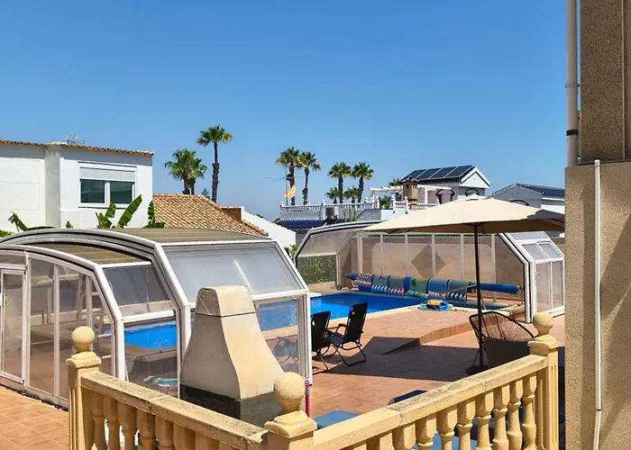 Villa With Super Swimming Pool Gran Alacant